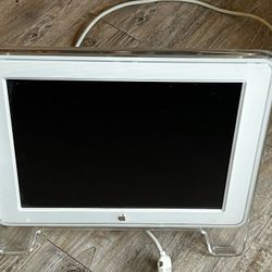 Apple 17 Inch Studio Display