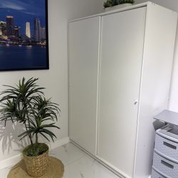 Two Round Rug 2”x2”/ 2 Alfombras Redonda 2”x2”