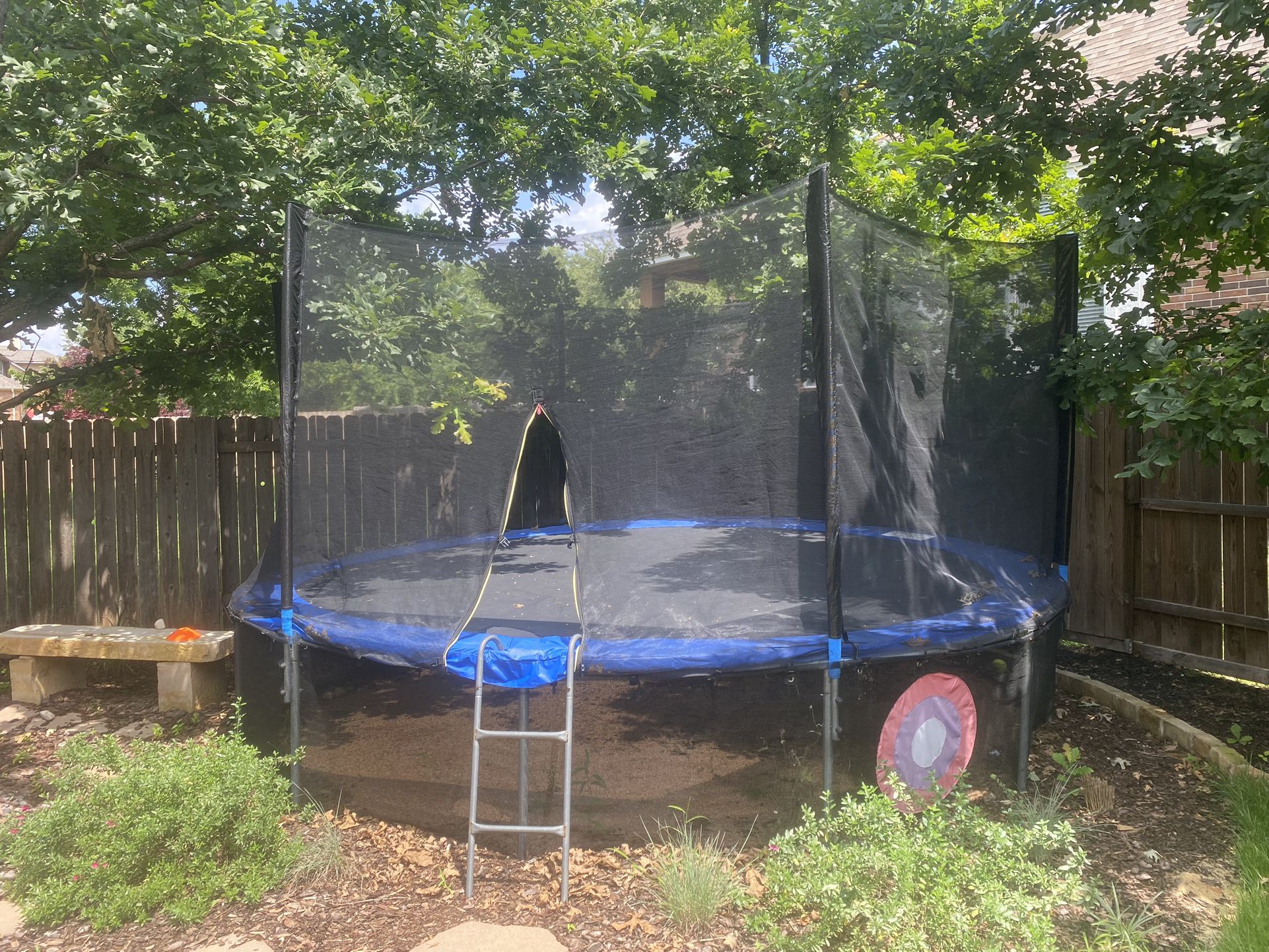 15 Ft Trampoline With Safety Net