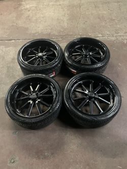 US MAGS 22x11 Rear 22x9 Front