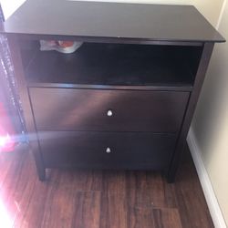 Wardrobe Chest Stand