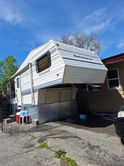 1991 Dutchman 30 ft fifth Wheel