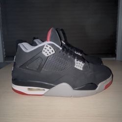 Jordan 4 Retro Bred (2019)
