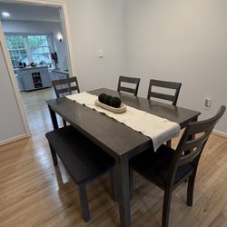 Ashley Dining Room Table Set 