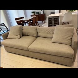 Crate and Barrel Deep Lounge Sofa 83