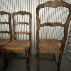 6 Dining room Chairs