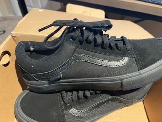 Vans skate shoes. Size 10