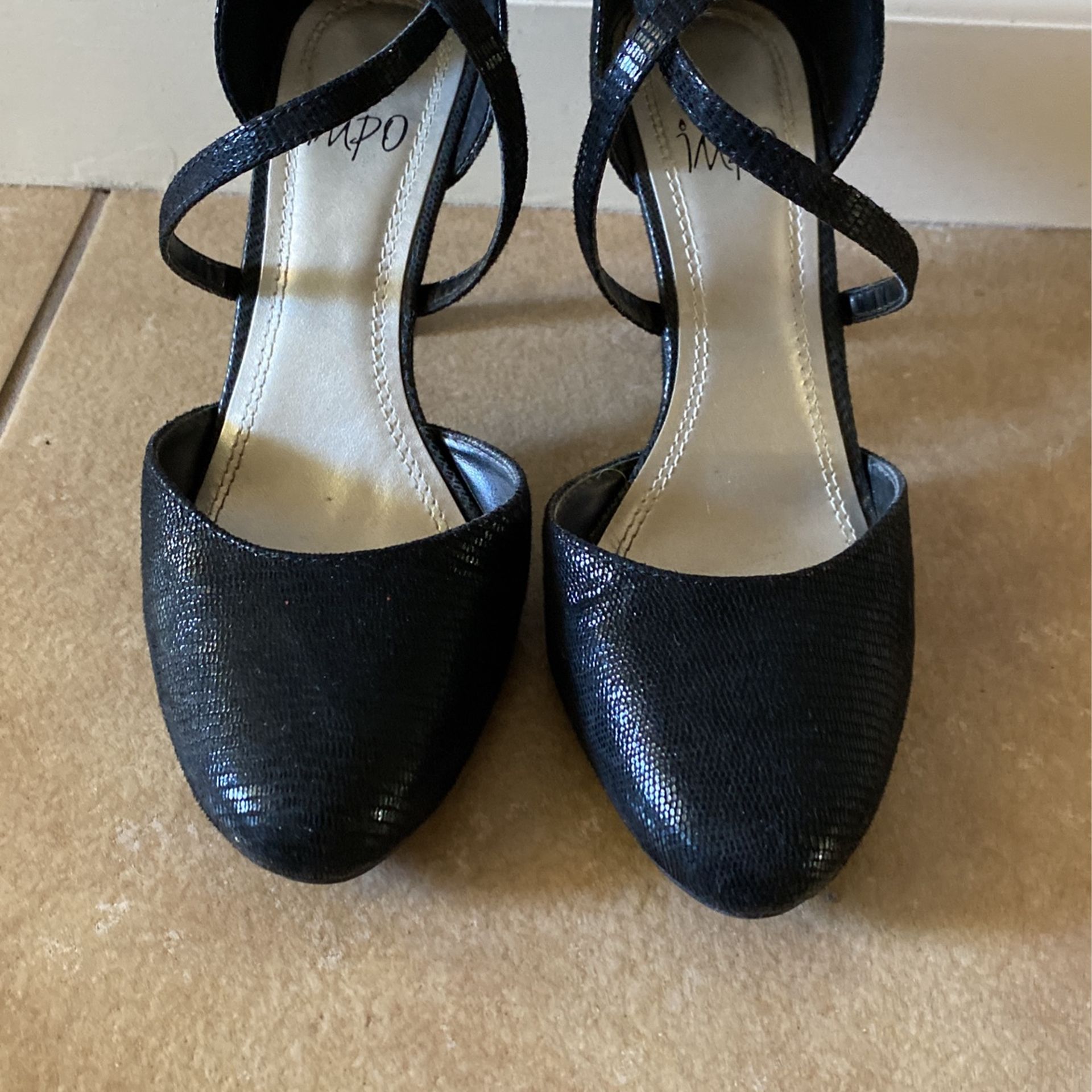 Black Heels Size 6
