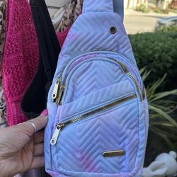Crossbody purse