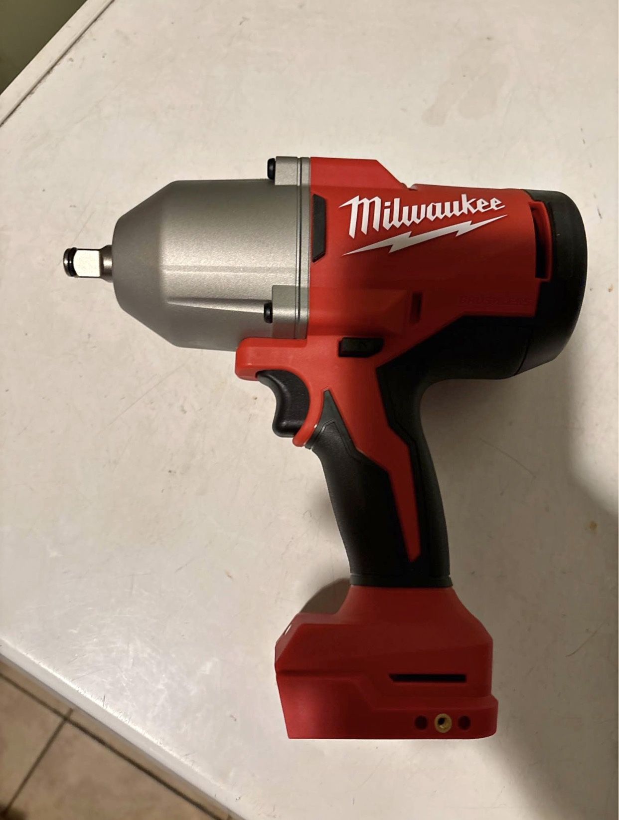 Milwaukee M18 Impact Wrench