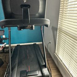 Peloton Tread - TR02