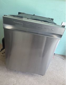 Midea Dishwasher (New)