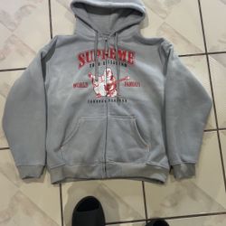 Supreme Hoodie