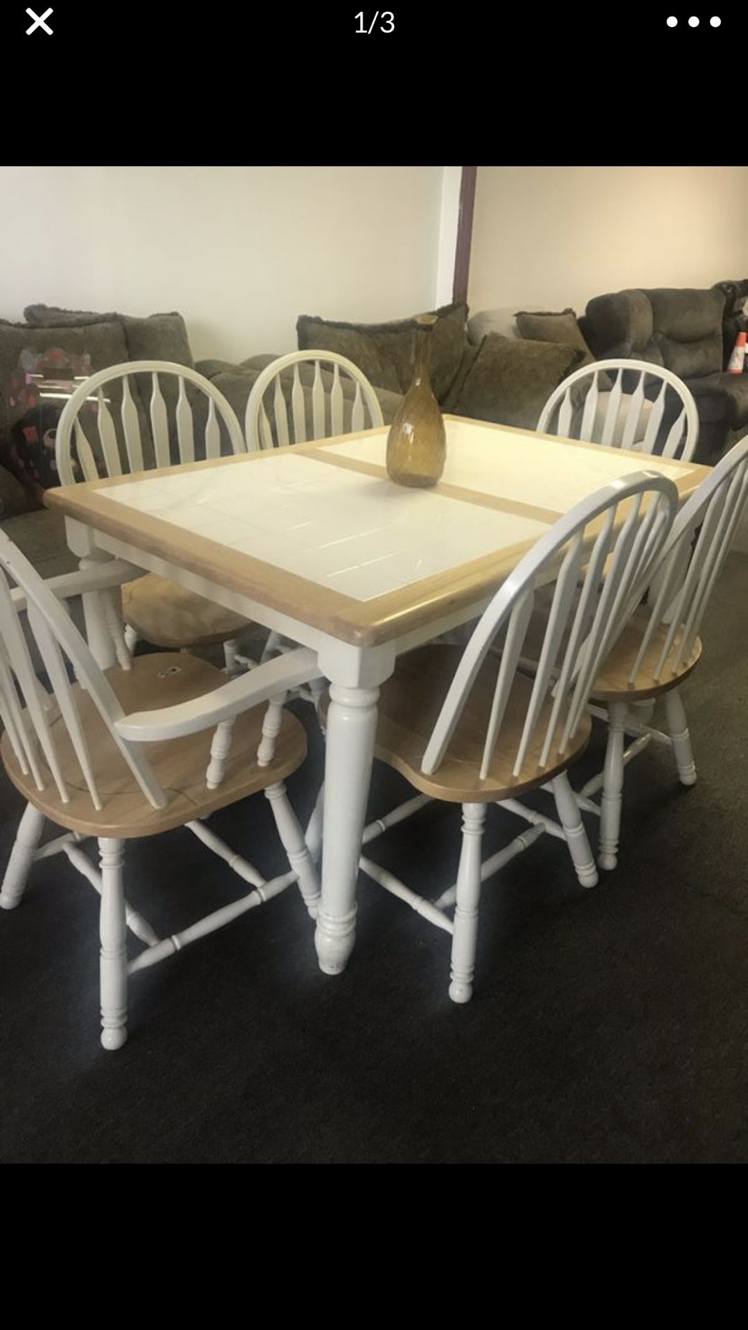 Tables 6 chairs with leaf