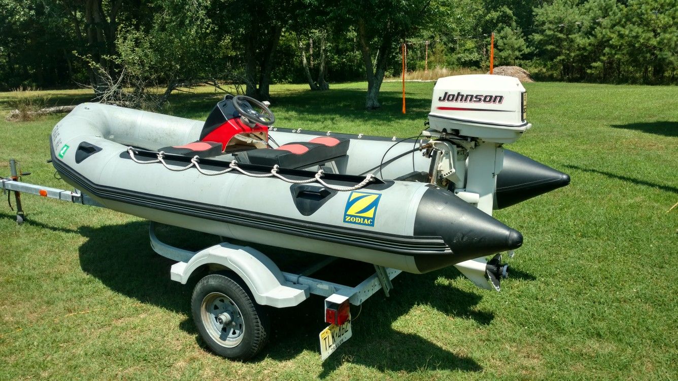 2003 zodiac 14' Inflatible boat Mark II Future 30HP Johnson outboard & Trailer VGC low hours