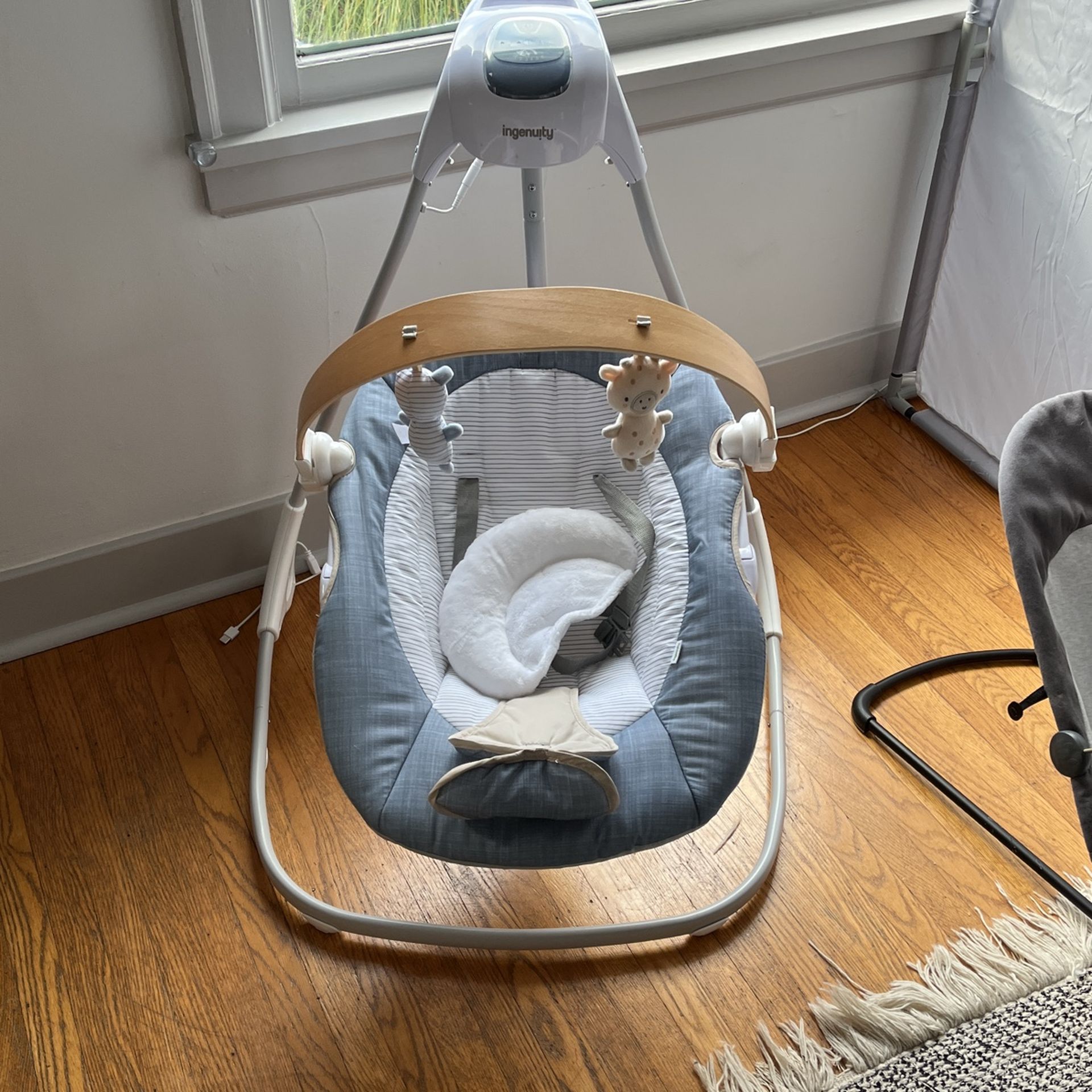 Ingenuity Simple Comfort Baby Swing