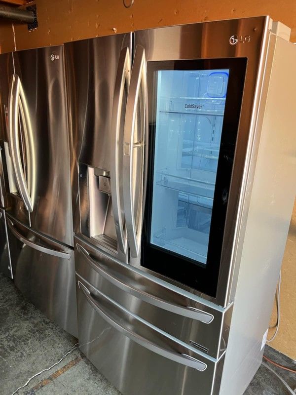 LG INSTAVIEW STAINLESS STEEL COUNTER DEPTH 4 DOOR REFRIGERATOR 