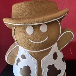Gingerbread Cowboy Food Stool