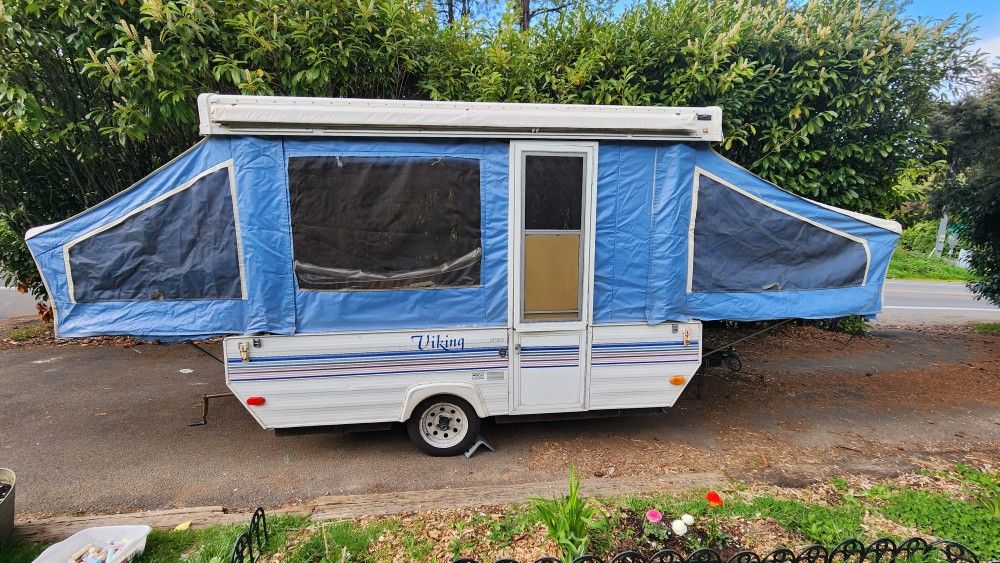 1994 Viking Pop-up Camper