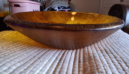 Amber glass bowl