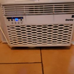 Air conditioner cold 6,000 Btu