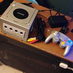 Nintendo GameCube console works great