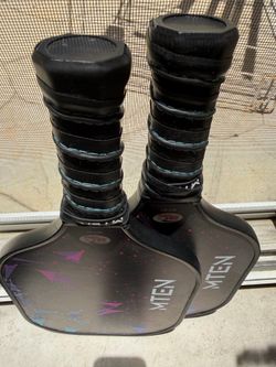 Pickleball paddles