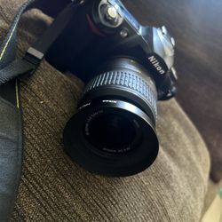 Nikon D50 With a 18-55 Nikon DX VR Lens