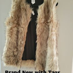 Brand New with Tags Gap Kids Faux Fur Vest size XXL Plus