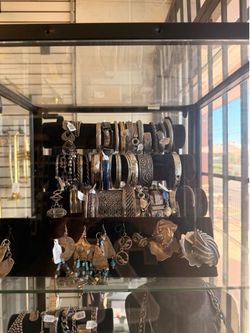 Assorted 925 Sterling Silver Jewelry *CALL FOR PRICING*