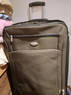 One 36incch Case With Wheels