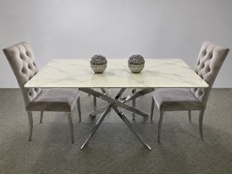 SILVER MARBLE TOP DINING TABLE for sale 🩶🍽️🍴🥄