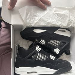 Jordan 4 White Thunder Sz9 