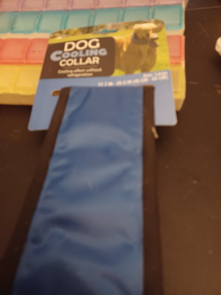 Dog Cooling Collar. Brand New Never Used $5.00 No Need For Refrigeration Size Large