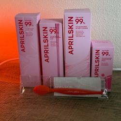 BRAND NEW: April skin Set