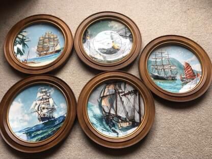 ROYAL DOULTON COLLECTORS PLATES - SET of 5 PLATES WITH BEAUTIFUL WOODEN FRAMES