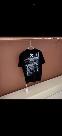 Off white t shirt