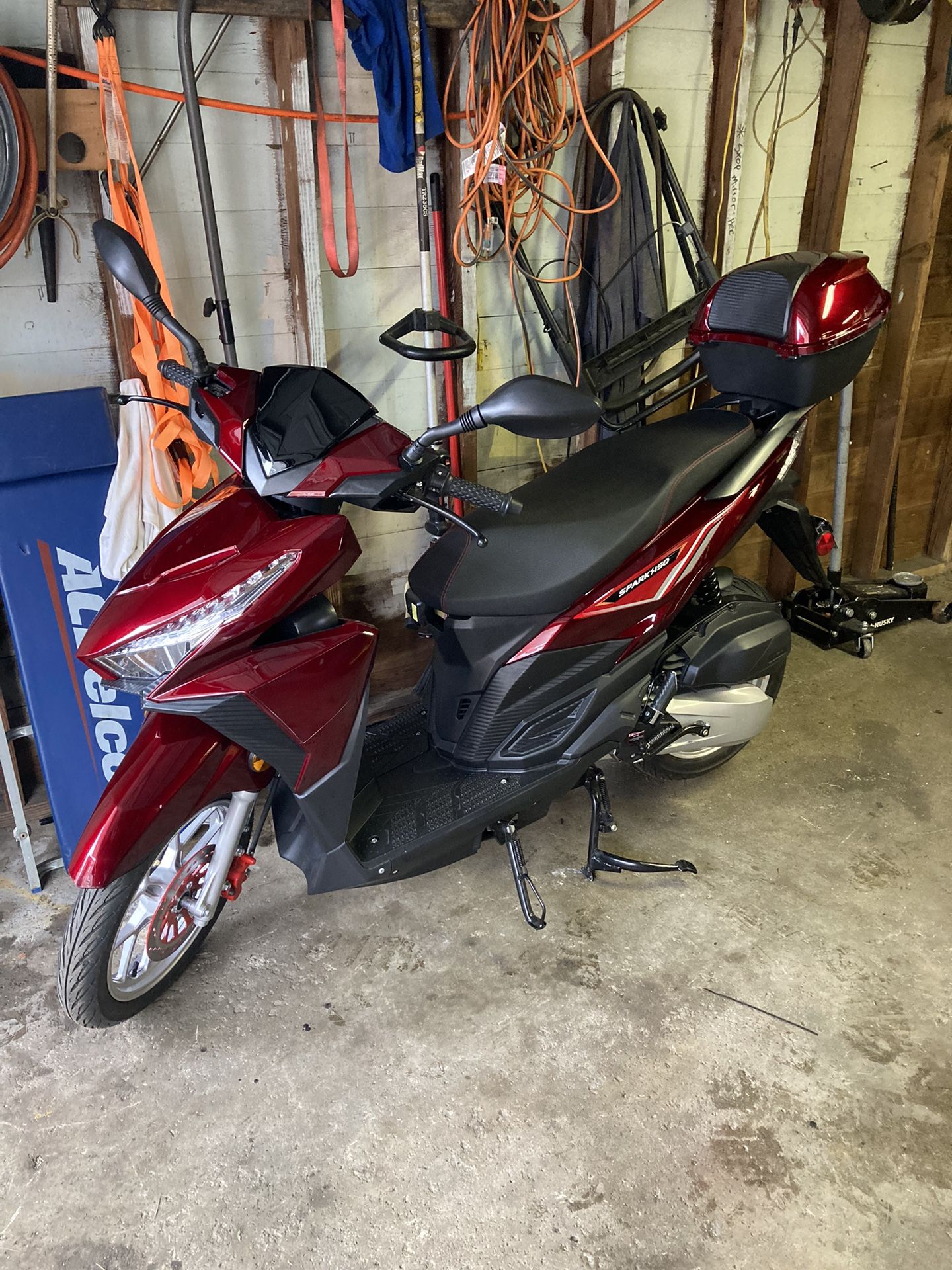 Yongfu moped 2024