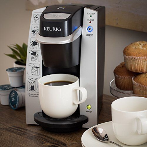 Keurig coffee maker. Excellent condition.