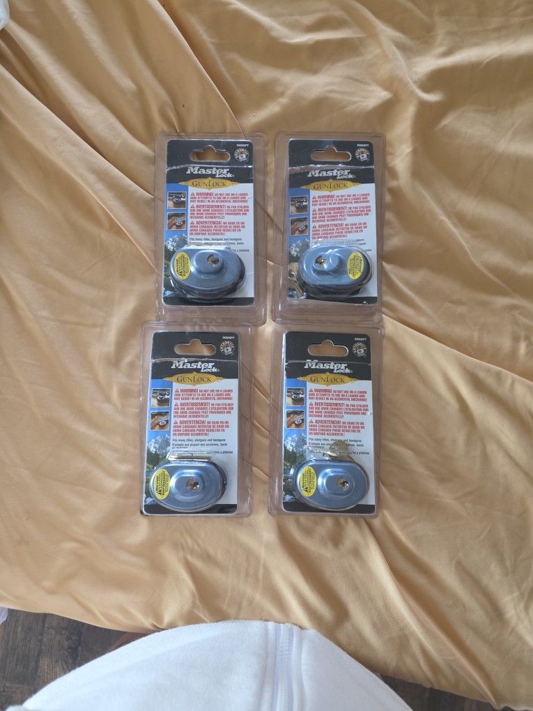 Master Lock GUN Lock 90DSPT