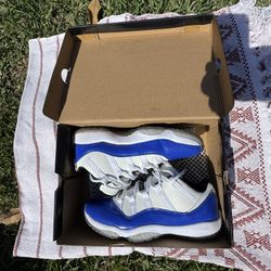 Air Jordan 11 Retro Low ‘Concord Sketch’