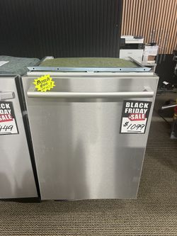 Brand New Bosch 800 Series Dishwasher - Super Quiet 42 dBA!!