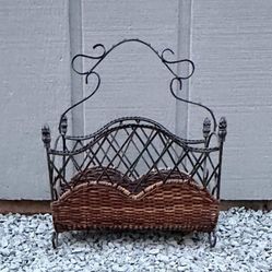 Vintage Mid Century BoHo Metal And Reed Magazine Rack Accent Decor