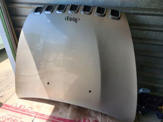 2016 jeep Cherokee  latitude hood