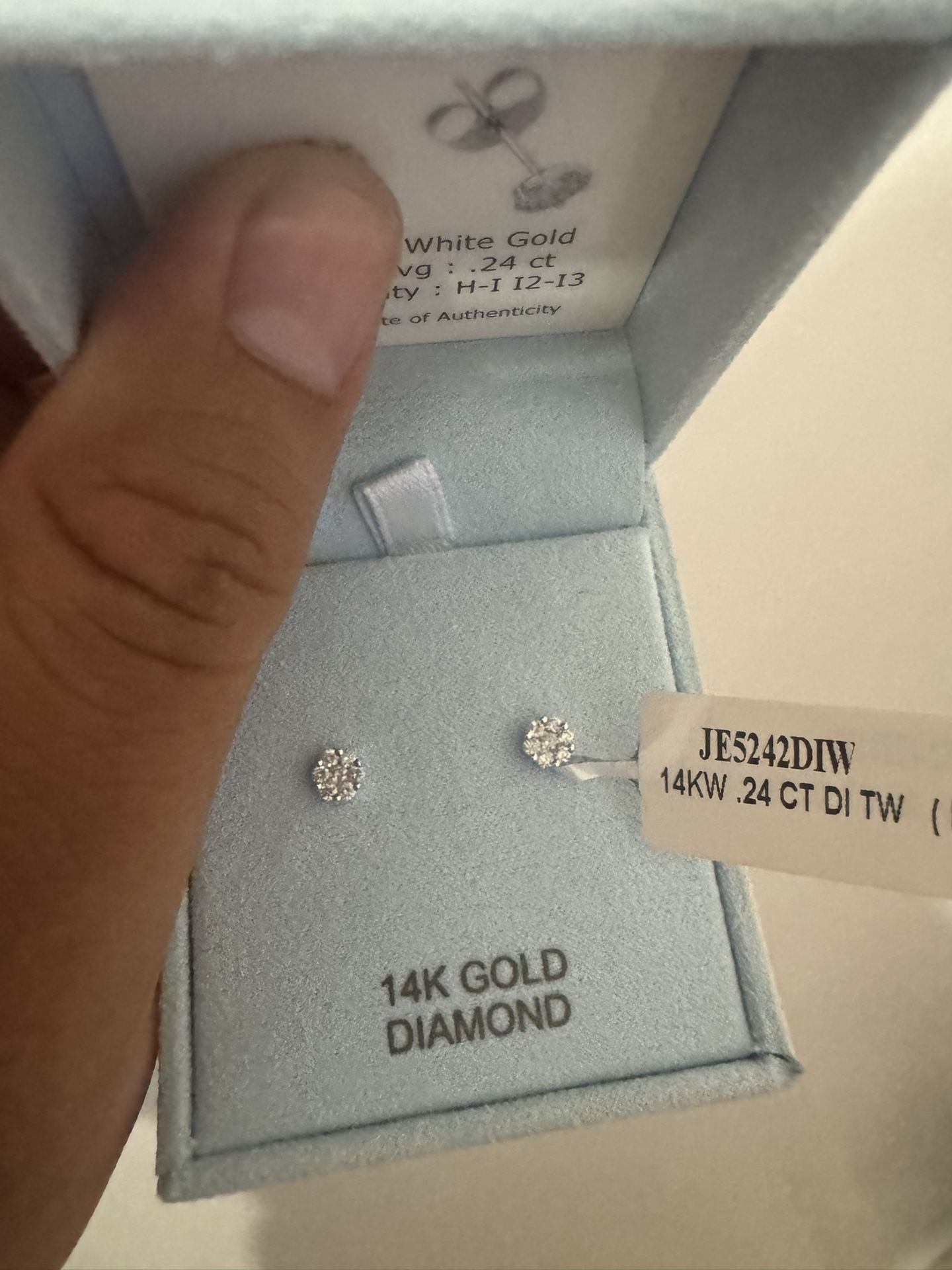 14k Gold Diamond Earrings