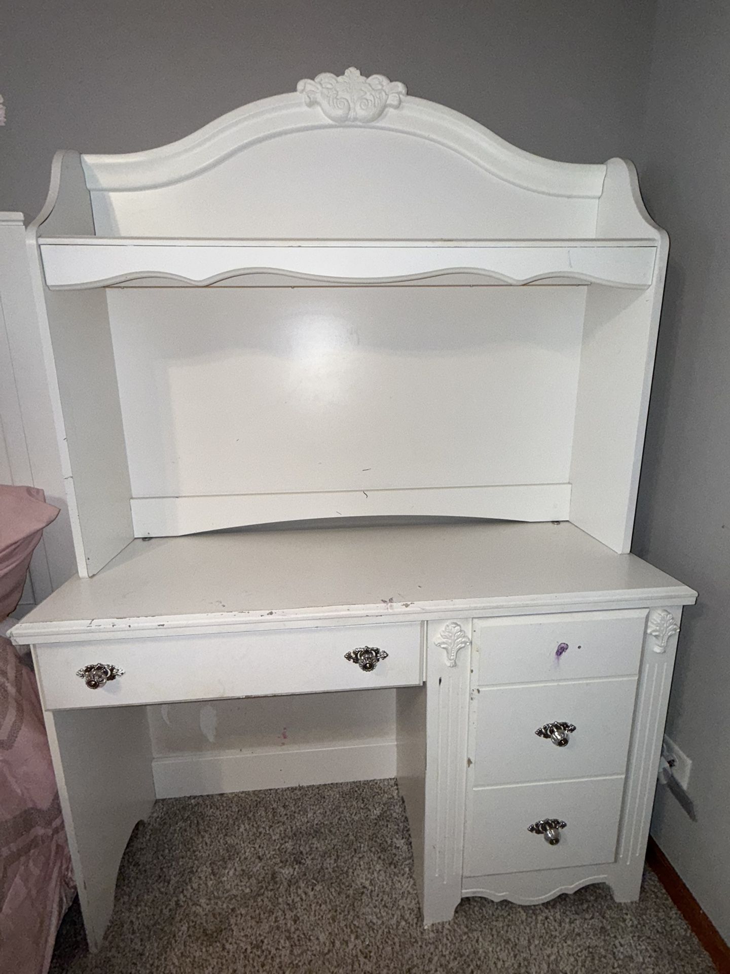 White Dresser