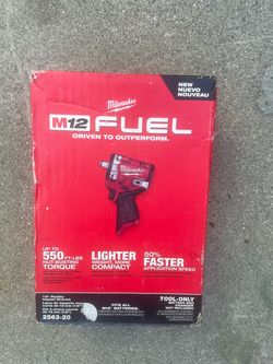 Milwaukee M12 FUEL 12V Lithium-Ion Brushless Cordless Stubby 1/2 in. Impact Wrench (Tool-Only)