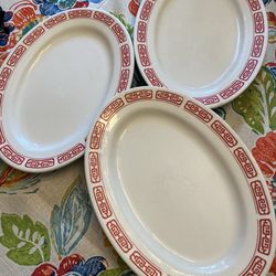 Set of three oval Asian plates
