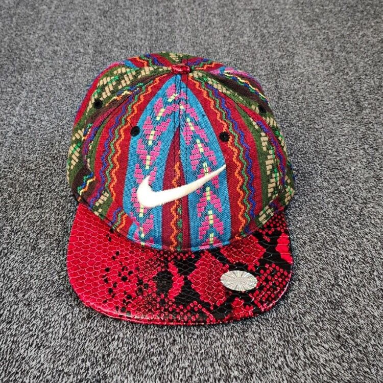 Vintage Nike Unisex Bootleg Alligator Snapback Hat