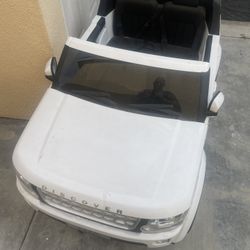 Range Rover 2 Seater W/ Control